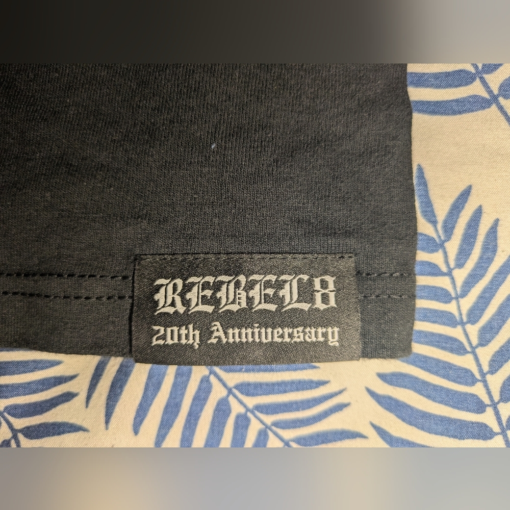 Rebel8 Men's Black Graphic Tee with Intricate Design - Picture 4 of 6